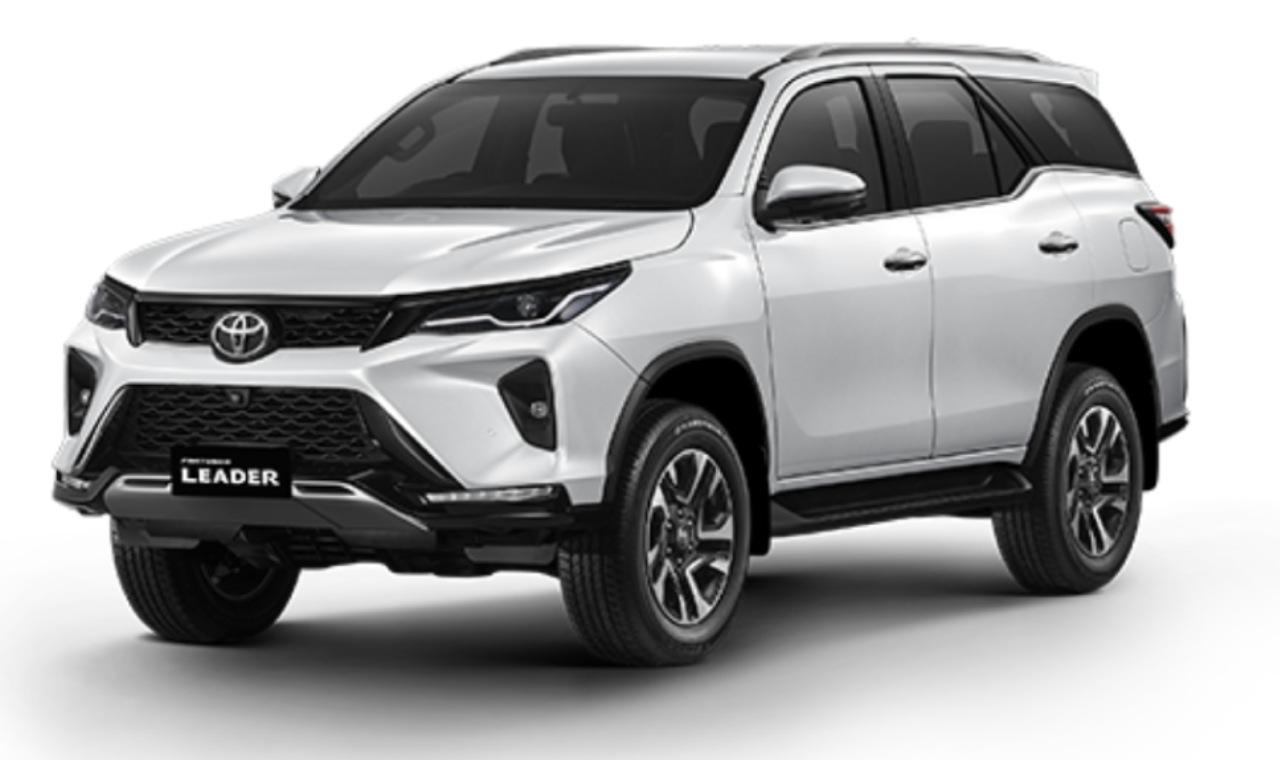 Toyota Fortuner Legender 4WD 2.4 2023